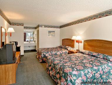 Days Inn By Wyndham Orangeburg South Exteriér fotografie